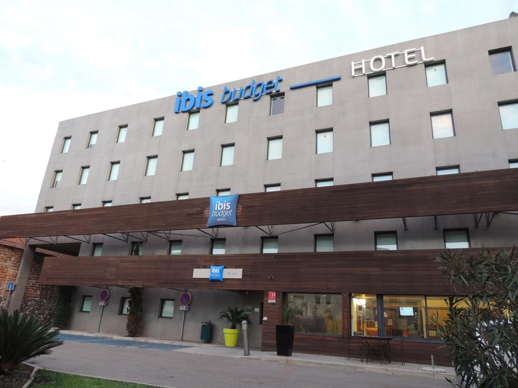 Hotel Ibis Budget Centre 2*